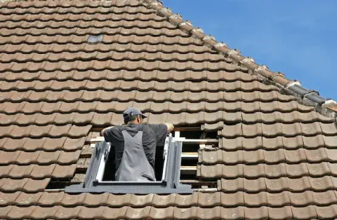 Pose de velux - Saint-Genis d'Hiersac